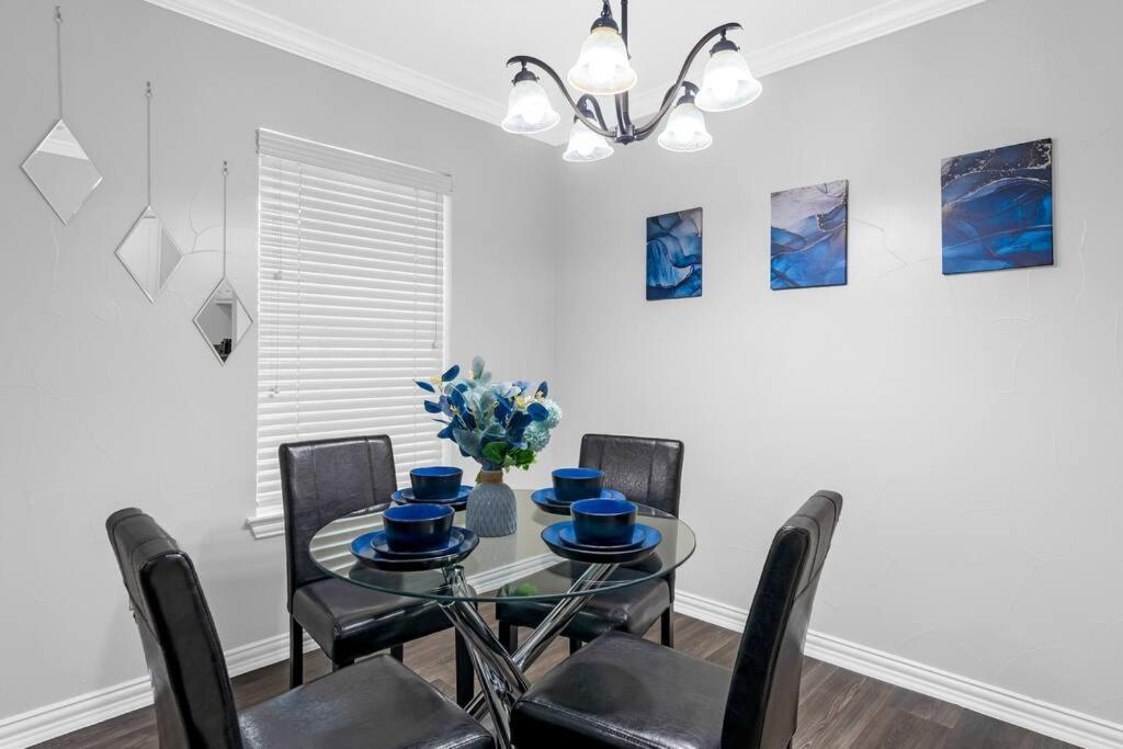 Family Friendly 2Bdrm-Walk To At&T/Cowboys Stadium Арлингтон Экстерьер фото